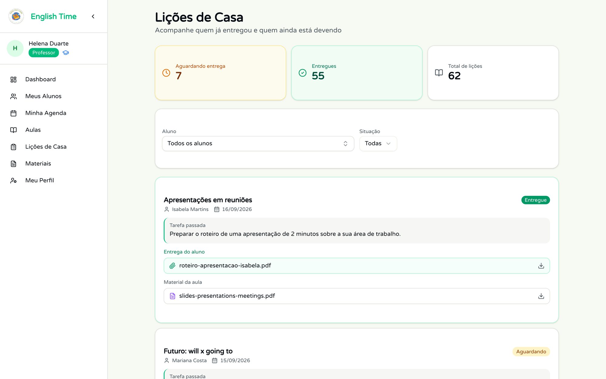 Lições de casa com a entrega do aluno e o material da aula
