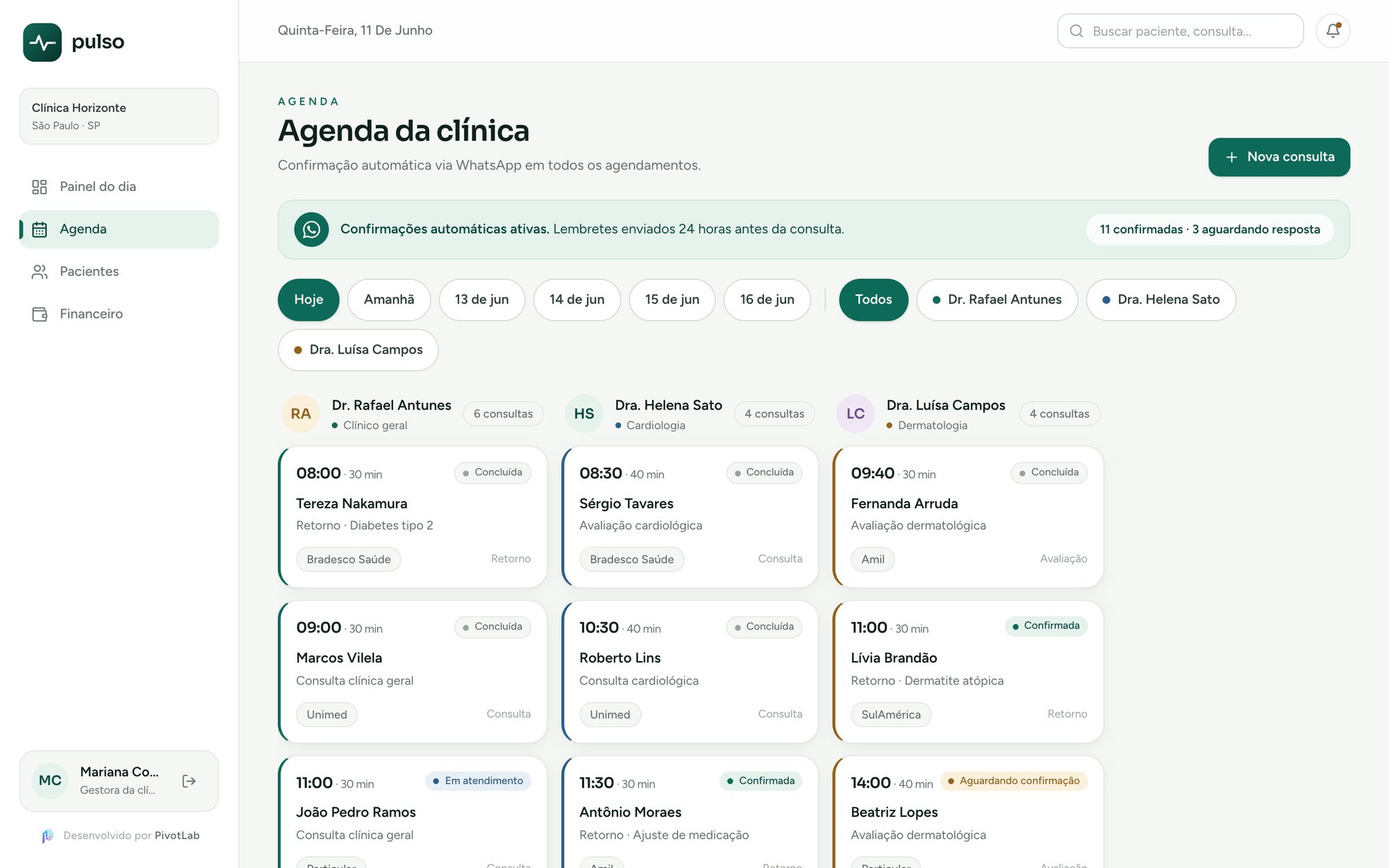 Agenda da clínica em colunas por médico